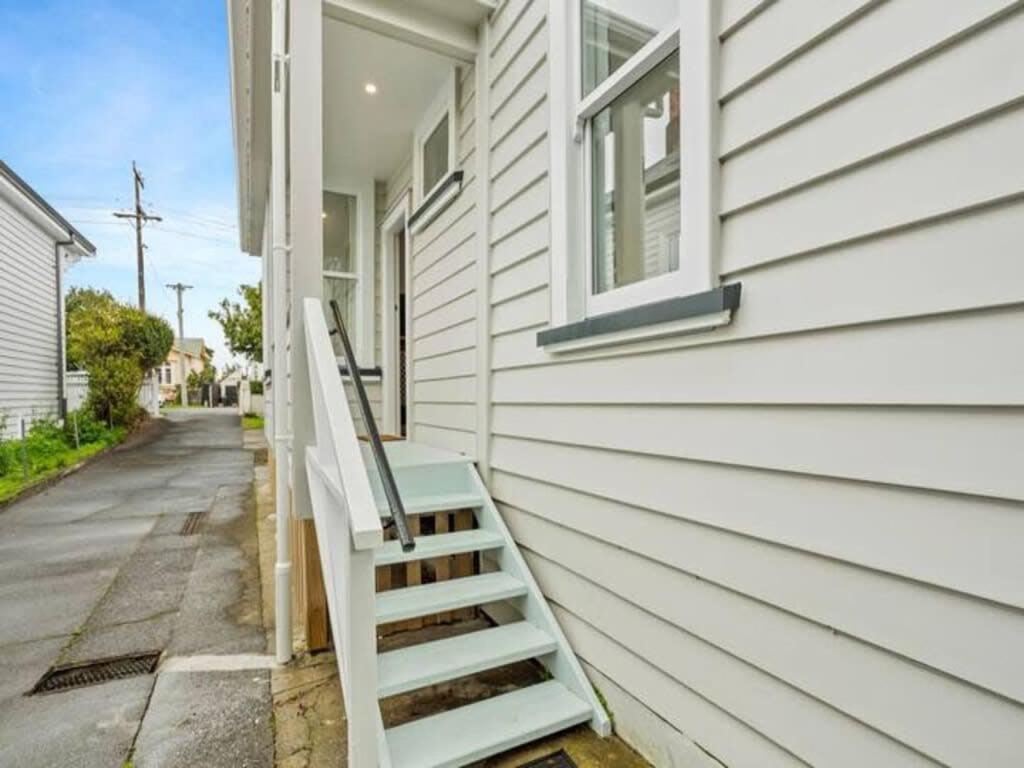 Cheerful 1 Bedroom Home With Free Parking Auckland Exterior photo